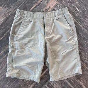 Under Armour Mens Golf Shorts Khaki Flat Front Lightweight Performance Size 30